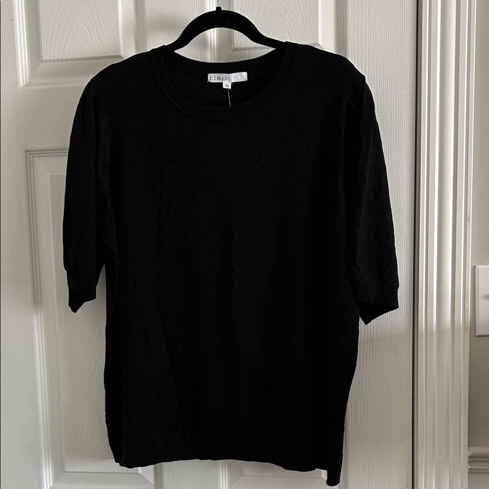 Cielo Black Short Sleeve women’s Tee